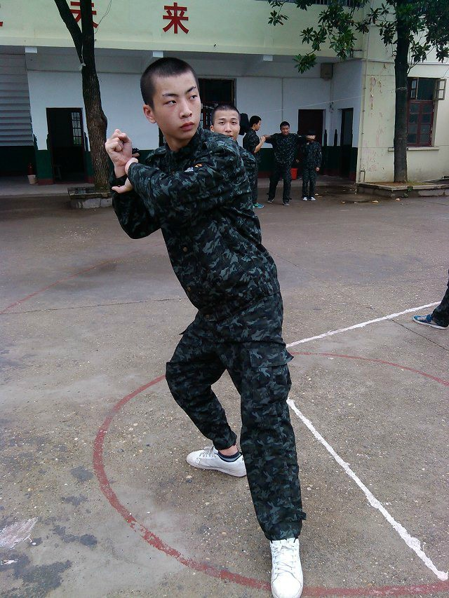 南华教育学校--曹同学（厌学....